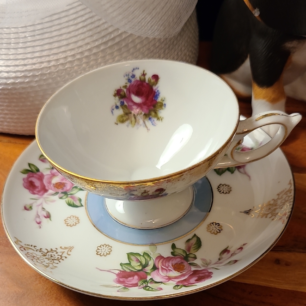 Floral Gold-Trimmed Teacup and Saucer Set